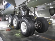 ANA、ボーイング777型機に最新構造タイヤ－年間ドラム缶539本の燃料削減へ