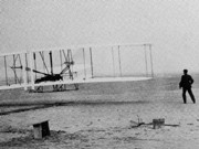 ライト兄弟による初の動力飛行から106年－国内では大規模イベントなし