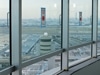 工事中の羽田空港新管制塔からの眺望(現行管制塔を臨む)