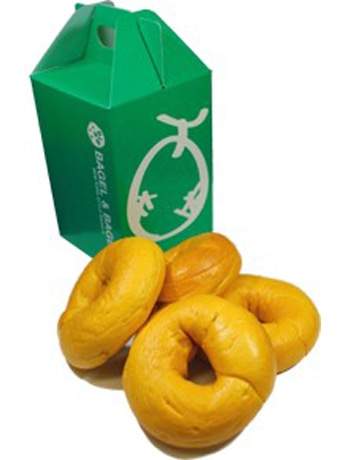 “Sky Bagels” with Melon Taste from Bagel & Bagel only at New Chitose Airport