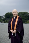瀬戸内寂聴さんが赤坂BLITZで「説法ライブ」－若者を中心に