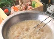 赤坂に水炊き・手羽揚の専門店「若どり」－九州料理ファン獲得目指す