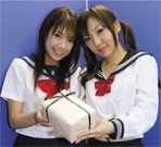 コトブキヤで「小牧姉妹」チョコ配布のバレンタインフェアを実施