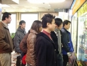 大学生らが外国人観光客向け秋葉原ツアーを開催