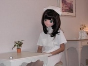 アニメのお面を被ったコスプレ被写体「アニ顔」専用撮影スタジオ