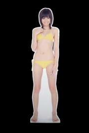 ドンキで販売「南明奈等身大パネル」－秋葉原店売り上げ3倍に