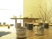 「半農半陶」陶芸家が展示会－陶器のカップ80点を出品