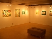 秋田出身の画家、故郷で初の個展開催－うさぎを題材に25点