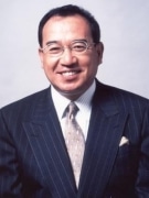福岡政行さんが今年の政局を語る－秋田・ノースアジア大で講演