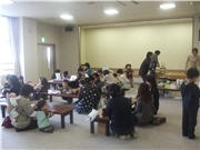 育児中の「普通のママ」たちが手作りイベント－各種講座や物販など