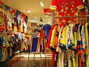秋田にスポーツファッション専門店－輸入サイクルジャージー充実