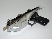 超神ネイガーの武器「ブリコガン」が人気商品に－ショー会場で限定販売