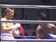 38歳の辰吉丈一郎さん、バンコクで再起戦行いTKO勝利