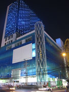 渋谷109ならぬ「SHIBUYA19」、バンコクの問屋街にオープン