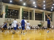 レイクスターズが初の公開練習－地元小・中学生ら150人見守る