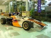 ホンダディーラー店頭にフォーミュラカー出現－コックピット試乗も