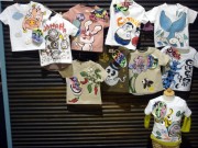 子どもの手描き作品をTシャツに－大津の子ども服セレクト店が販売