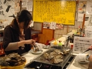 調布のもんじゃ店店内に「浜焼き」コーナー－1周年を記念して