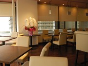 調布駅南口に南欧料理店－ソウルミュージック・バーのオーナーが新店