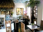 調布に石垣島の姉妹店ハワイアンカフェ－グッズショップも併設