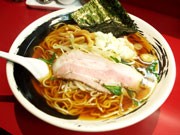 調布・柴崎で無添加にこだわるラーメン店－大盛りも1杯500円