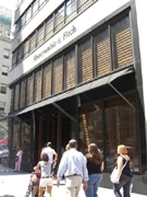 米人気ブランド「アバクロ」、銀座にアジア初の旗艦店出店へ