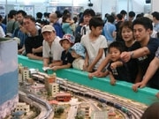 松屋銀座で「鉄道模型ショウ」－Nゲージ鉄道模型が最大11列車走行