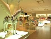 銀座に「フランフラン」旗艦店－ギャラリー風空間でアート色打ち出す