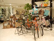 有楽町にスポーツサイクル専門店－ディーゼル×ピナレロのコラボモデルも
