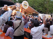 日比谷でビールの祭典「オクトーバーフェスト」開幕－20銘柄登場