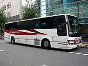 西東京バス、夜行バスに携帯電話を使った乗車券導入－路線変更で
