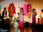 八王子のライブハウス、ホテルで「出張営業」－ステージを再現