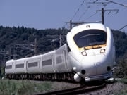 JR九州、省エネ車両導入拡大へ－エネルギー削減目標も引き上げ