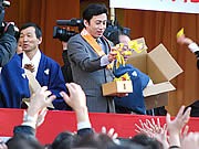 博多・櫛田神社で「豆まき神事」－今年は市川染五郎さんら参加