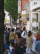 横浜・吉田町の商店街でアート＆ジャズフェス－50万人以上集客