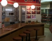 肉のハナマサ、関内にカウンタータイプのステーキ店－横浜初出店