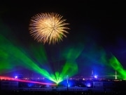 港のバースデー「横浜開港祭」－3,500発の花火とレーザーショーも