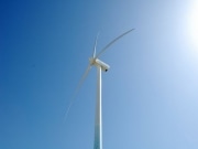 横浜市・瑞穂埠頭の風力発電「風車」の愛称を市民投票