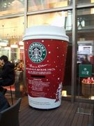 キャンドルイベントに「スタバ」のキッチンカー、絵本を募るポスト設置も