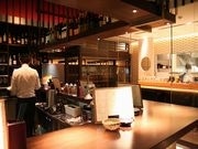 関内の人気立ち飲み店「コトブキヤ酒店」が横浜駅東口に2号店