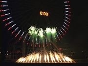 横浜市内各所で新年カウントダウン－恒例コスモワールド花火ショーも