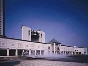 横浜美術館で所蔵品を教材に初講座－「横浜美術館塾」
