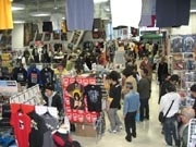 横浜ワールドポーターズでロックグッズ展示即売イベント