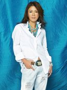 クイーンズスクエアで野外フリーライブ－大黒摩季さんら