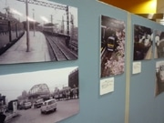 日本大通り駅でアルバムに眠る「鉄道写真」を集め企画展