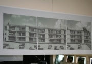北仲通北地区の解体を待つ「海岸通団地」で自治会主催の写真展