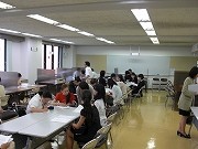 技能文化会館で「シングルマザーのための就職フェア」