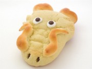 ポンパドウルが「辰」をイメージした干支パンを発売