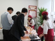 日揮で「障害者施設の手作りパン」販売-みなとみらい地区初