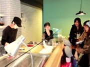 馬車道にスペイン発のキャンディー専門店「パパブブレ」-国内3号店